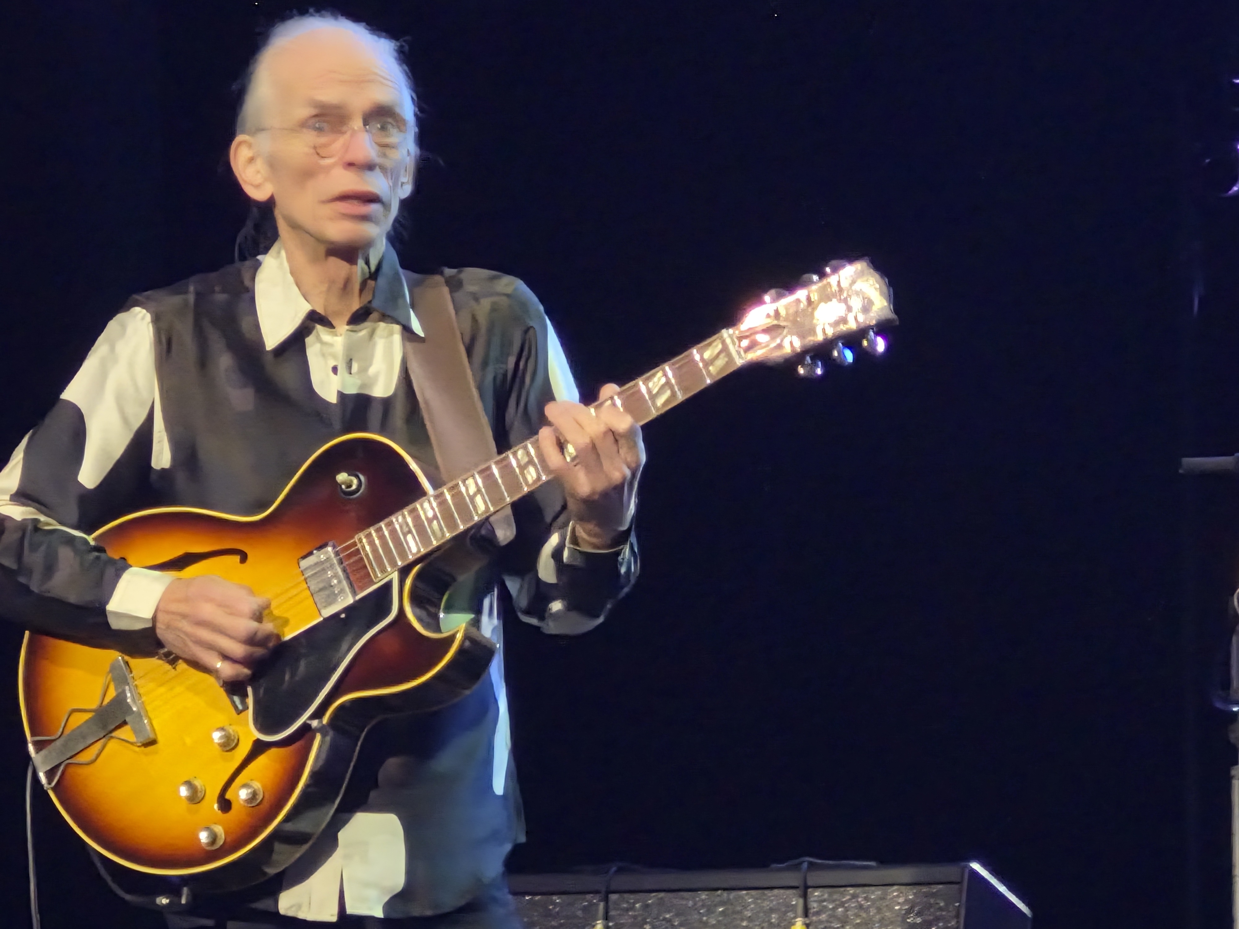 Yes2025-11-09ParamountTheaterDenverCO (9).jpg